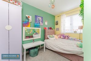 Bedroom- click for photo gallery